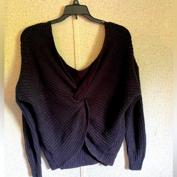 Twistknot full circle sweater - Picture 1 of 3